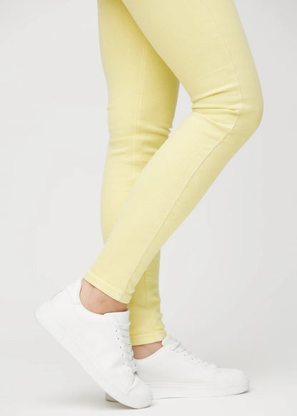 Damskie Jeansy z Wysokim Stanem i Elastycznym Krojem