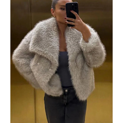 Irenka - Luksusowe Sztuczne Futro dla Elegancji
