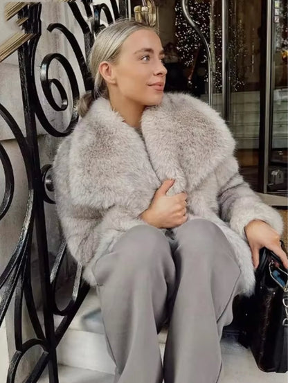 Irenka - Luksusowe Sztuczne Futro dla Elegancji