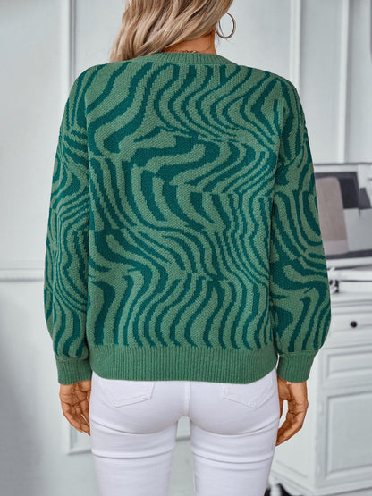Brunhilde - damski sweter w paski z długimi rękawami