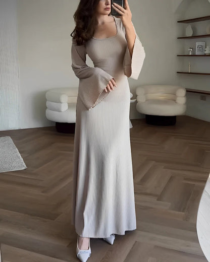 Monice - Elegancka dzianinowa sukienka maxi